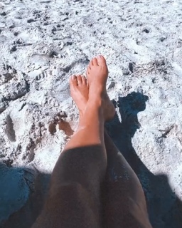 Hope Howard feet photo 6
