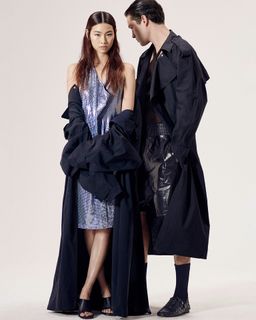 Hoyeon feet photo thumbnail