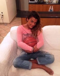 Hristina Vrahali feet photo 15