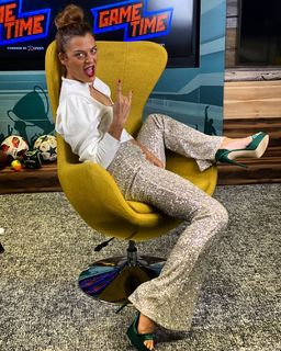 Hristina Vrahali feet photo 5