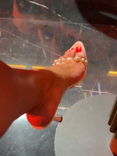 Huda Hamdan feet photo 3