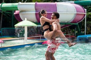 Huda Mustafa feet photo thumbnail