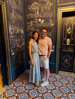 Huma Abedin feet photo 6