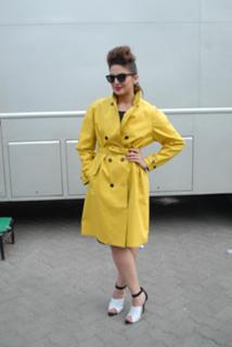 Huma Qureshi feet photo thumbnail