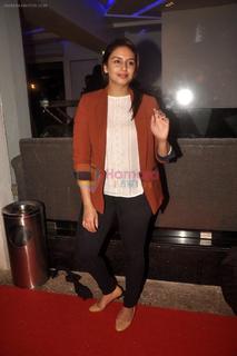 Huma Qureshi feet photo thumbnail