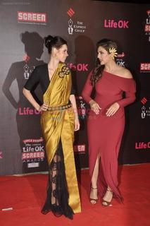 Huma Qureshi feet photo thumbnail