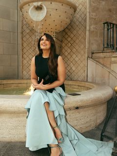 Huma Qureshi feet photo 1