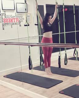 Humaima Malick feet photo 11
