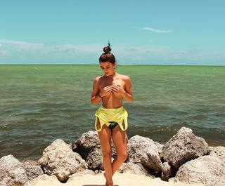 Hunter Deno feet photo 15