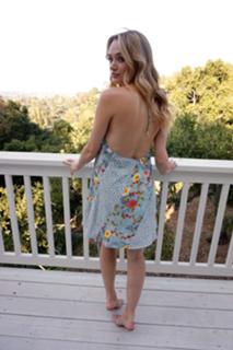Hunter King feet photo thumbnail
