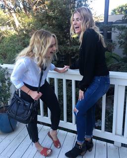 Hunter King feet photo thumbnail