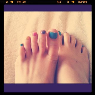 Hunter McGrady feet photo 11
