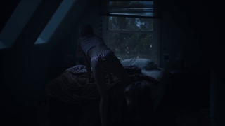 Hunter Schafer feet photo thumbnail