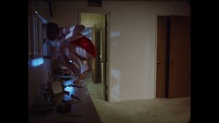 Hunter Schafer feet photo thumbnail