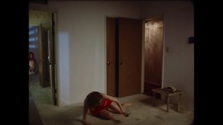 Hunter Schafer feet photo thumbnail