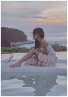 Hwasa feet photo 19