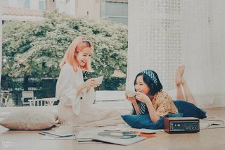 Hwasa feet photo 17