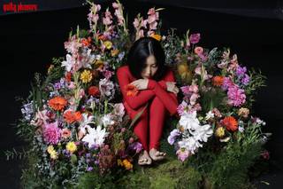 Hwasa feet photo 15