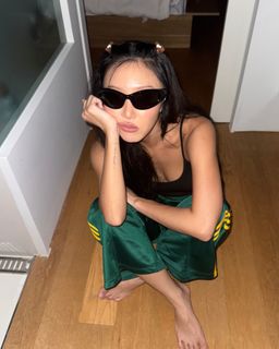 Hwasa feet photo 16