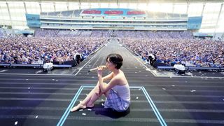 Hwasa feet photo 4