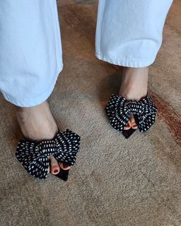 Hyo-jin Kong feet photo 6