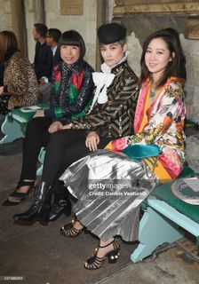 Hyo-jin Kong feet photo 9