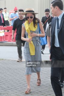 Hyo-jin Kong feet photo 6