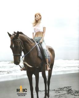 Hyo-ri Lee feet photo 19