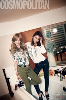 Hyo-ri Lee feet photo 12