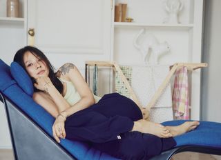 Hyo-ri Lee feet photo 16