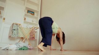 Hyo-ri Lee feet photo 10