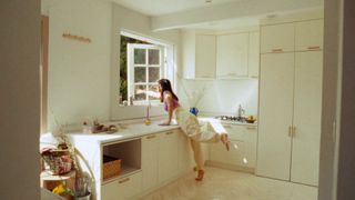 Hyo-ri Lee feet photo 6