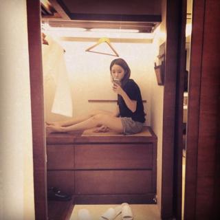 Hyomin feet photo 15