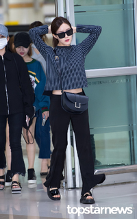 Hyomin feet photo 4