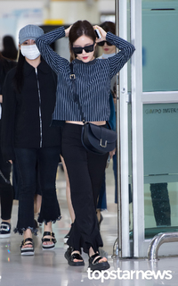 Hyomin feet photo 2