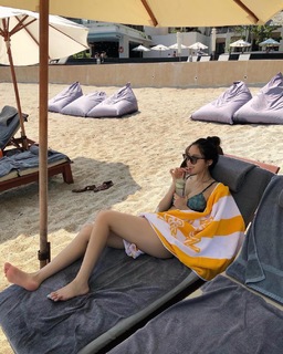 Hyomin feet photo 12
