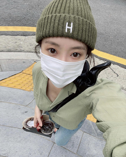 Hyomin feet photo 7
