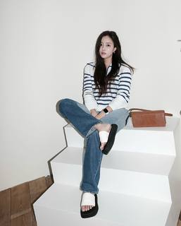 Hyomin feet photo 8