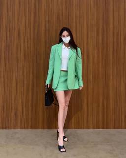 Hyomin feet photo 3
