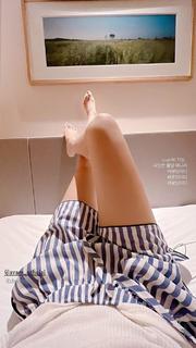 Hyomin feet photo 14