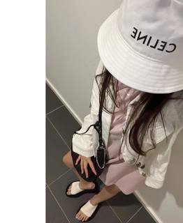 Hyomin feet photo 6