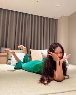 Hyomin feet photo 5