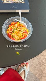 Hyomin feet photo 14