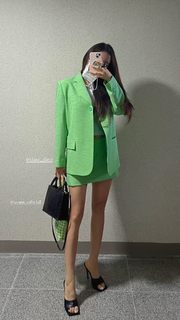 Hyomin feet photo 8