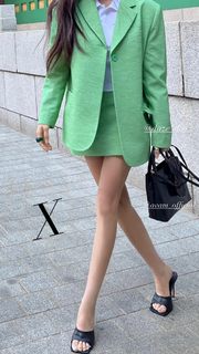 Hyomin feet photo 6