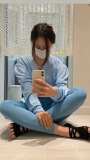 Hyomin feet photo 13