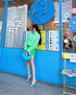 Hyomin feet photo 7