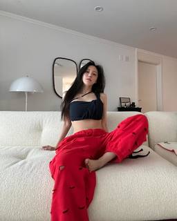 Hyomin feet photo 4