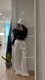 Hyomin feet photo 1