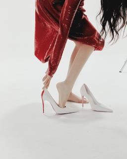 Hyomin feet photo 7